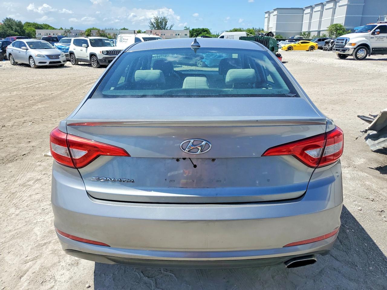 2015 Hyundai Sonata Se Gray vin: 5NPE24AF9FH026411