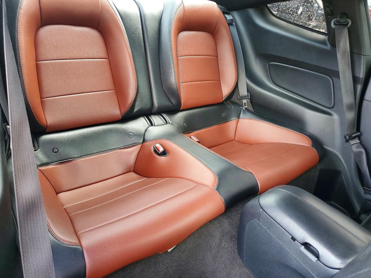 2015 Ford Mustang Черный vin: 1FA6P8THXF5357516