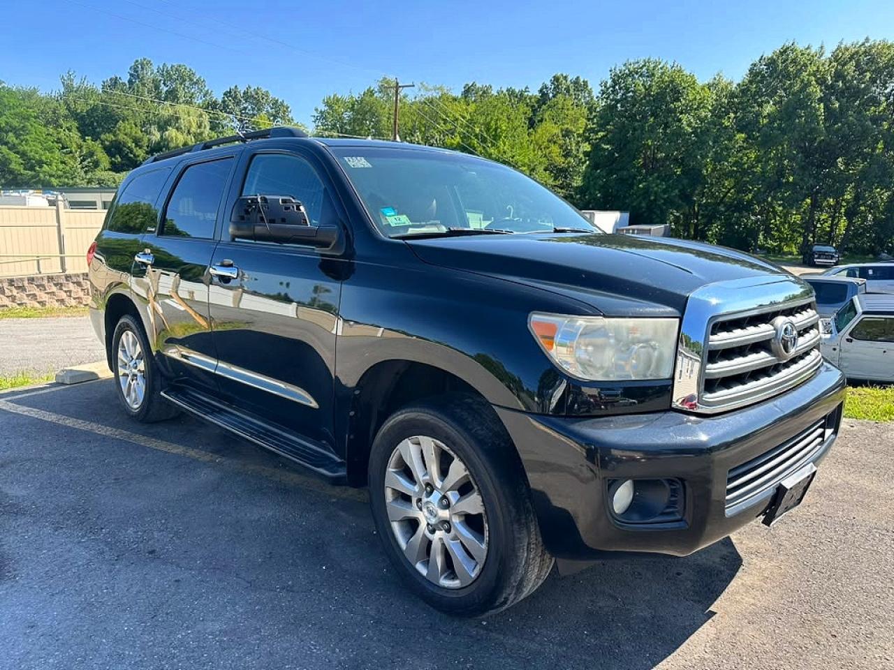 2011 Toyota Sequoia Platinum Черный vin: 5TDDY5G15BS054755