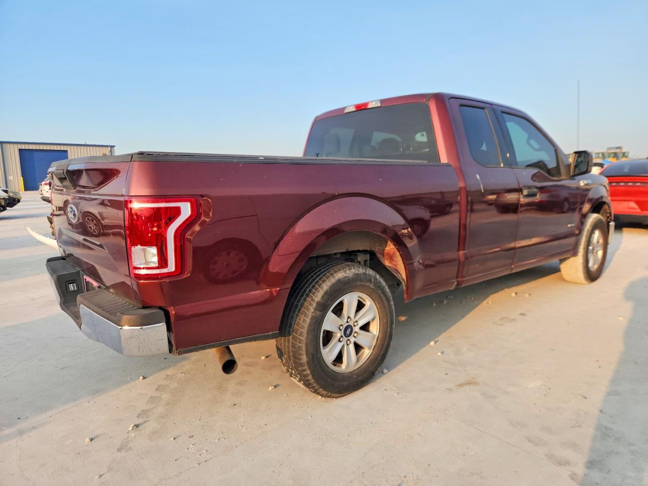 2015 Ford F150 Super Cab Maroon vin: 1FTEX1CP8FFA87197