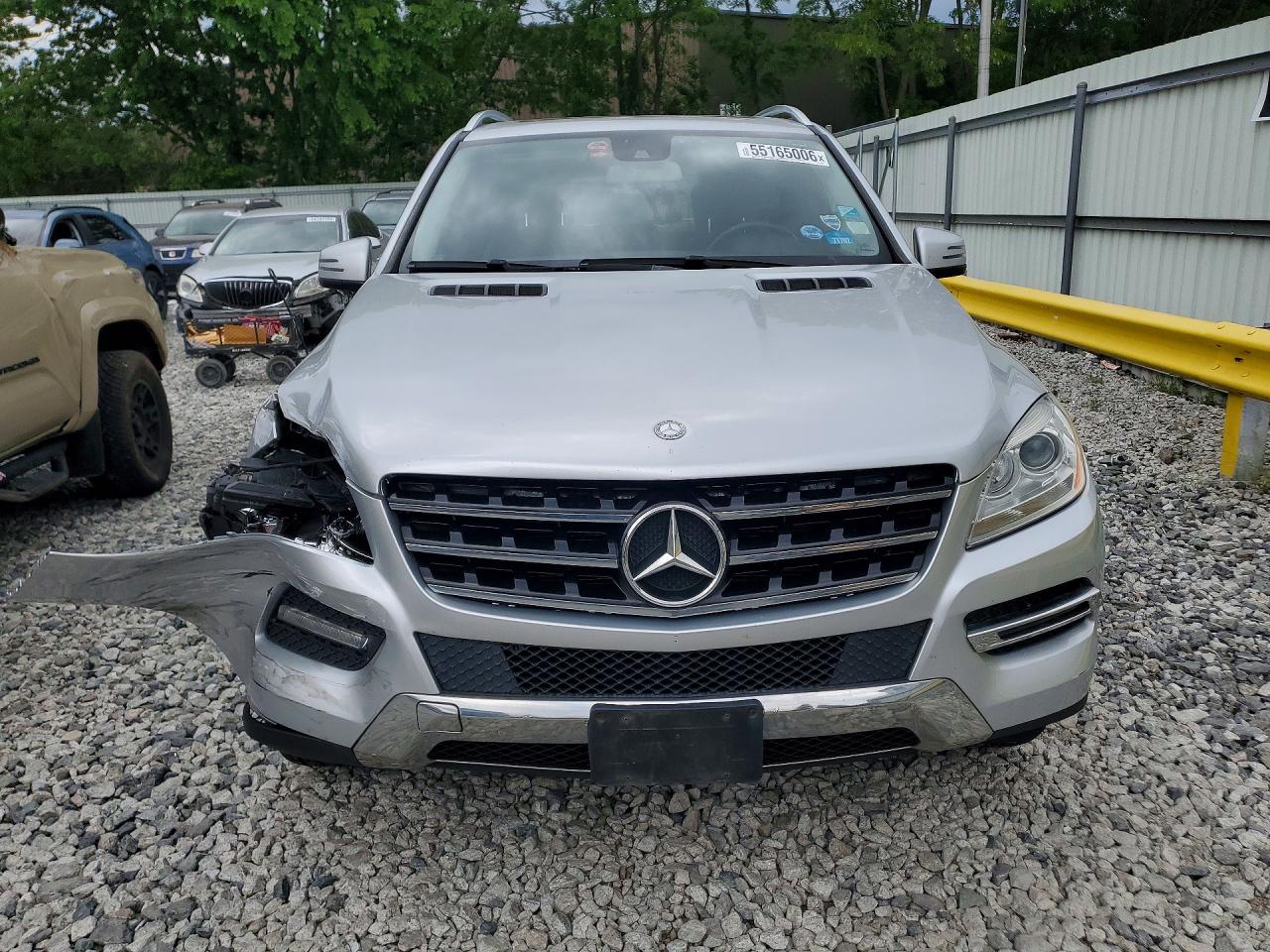 2015 Mercedes-benz Ml 350 4matic Серебряный vin: 4JGDA5HB9FA503770