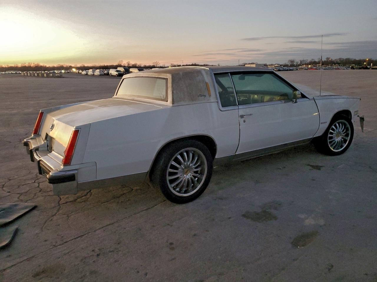 1981 Cadillac Eldorado White vin: 1G6AL5799BE647390
