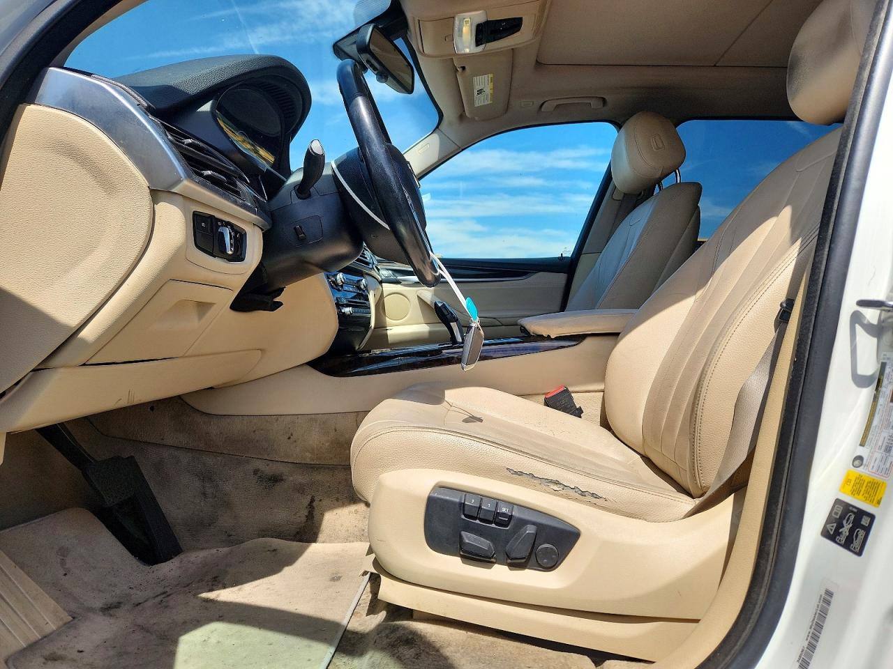 2015 Bmw X5 Xdrive35i Белый vin: 5UXKR0C55F0P10248