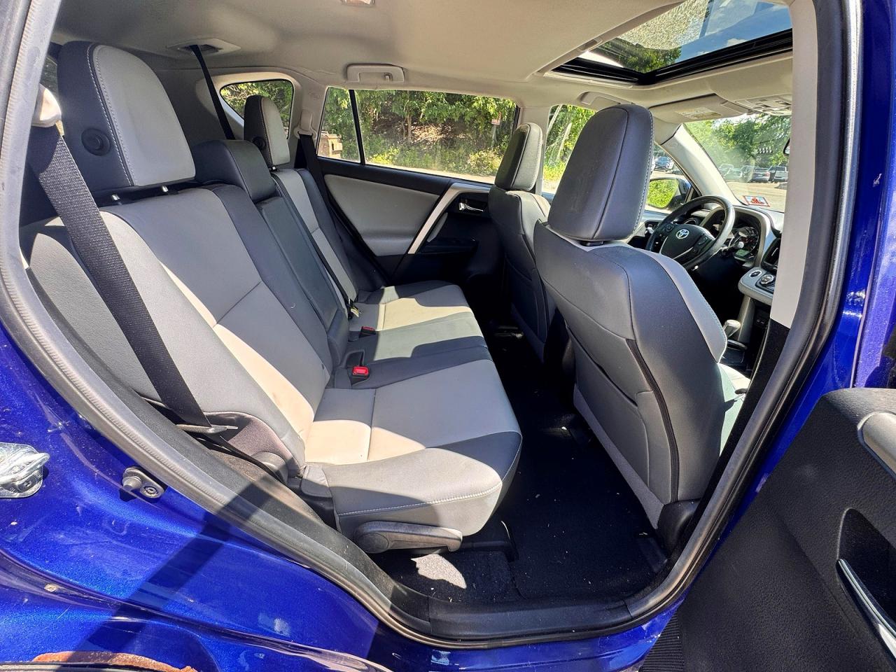 2015 Toyota Rav4 Limited Blue vin: 2T3DFREV0FW407409