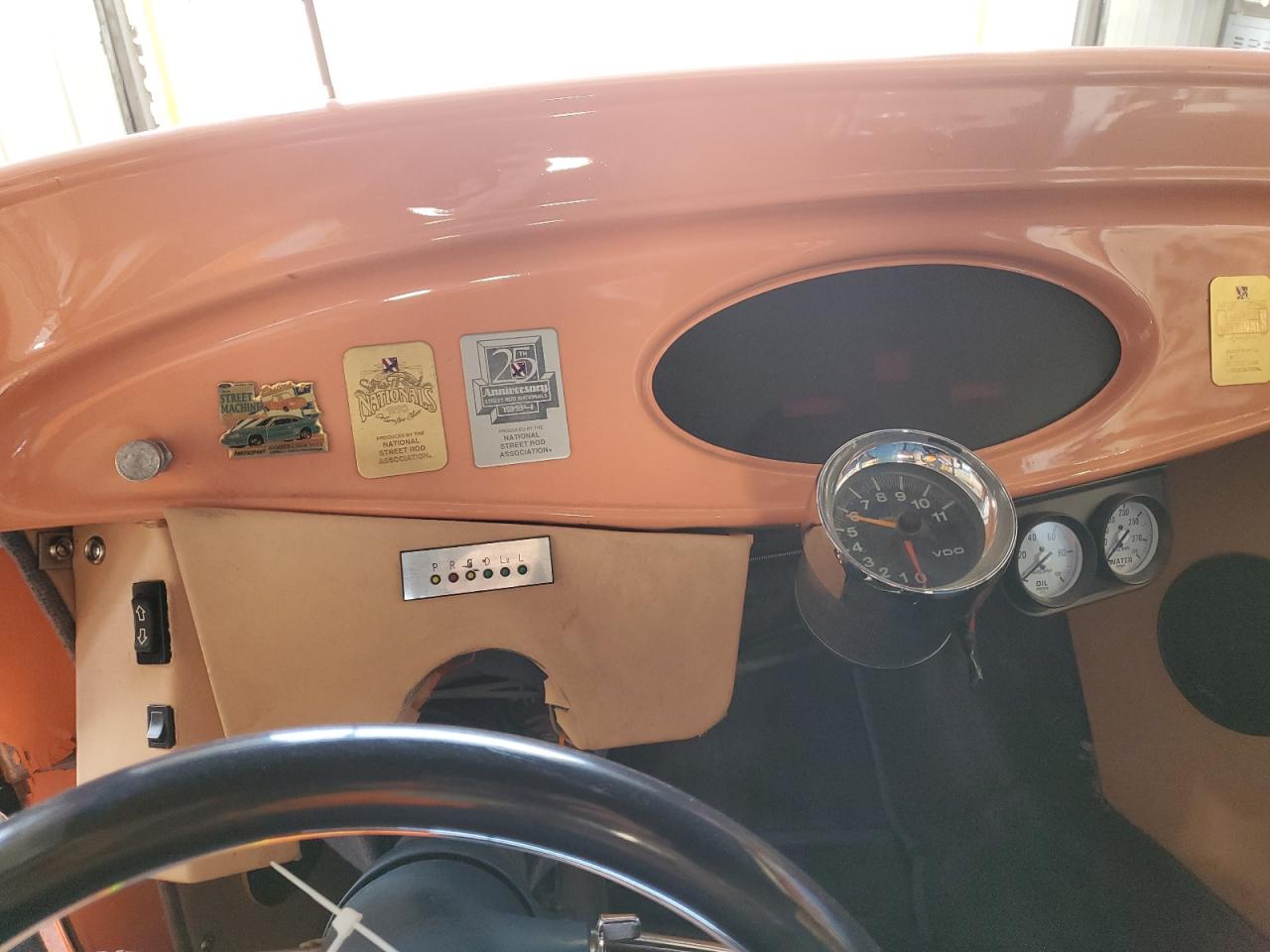 1932 Ford Model 18   Двухцветный vin: 1820056032