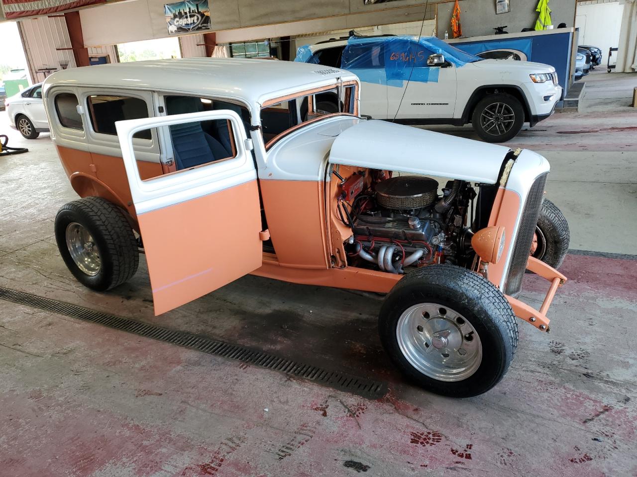 1932 Ford Model 18   Двухцветный vin: 1820056032