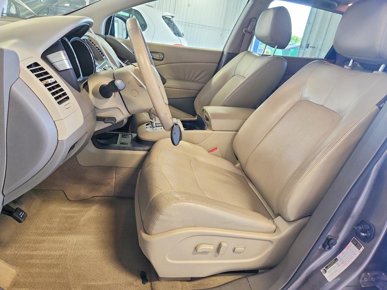 2010 Nissan Murano S Tan vin: JN8AZ1MW0AW122472