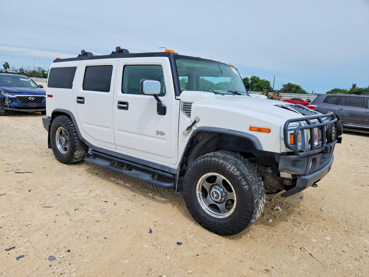 2003 Hummer H2 Белый vin: 5GRGN23U53H122951