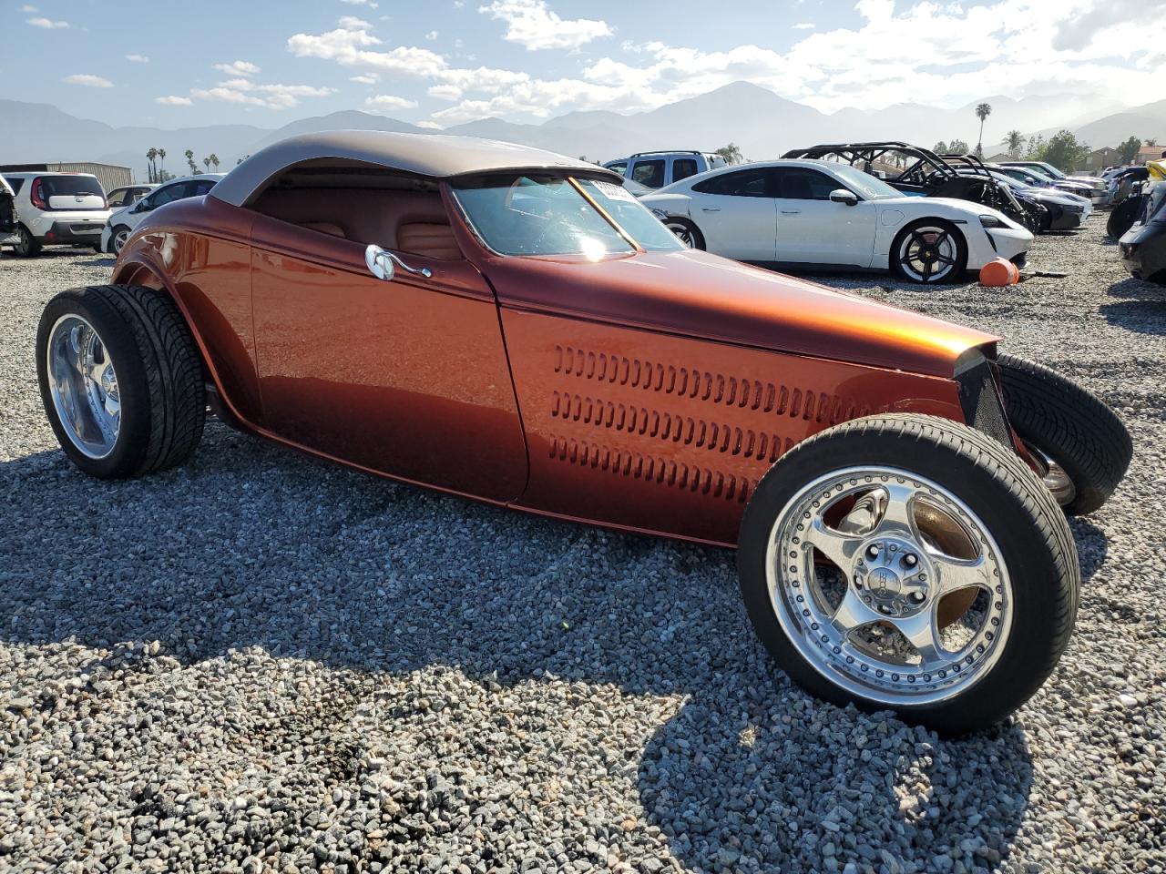 1933 Ford Roadster   Бордовый vin: 182439077