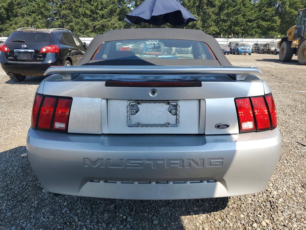2001 Ford Mustang Silver vin: 1FAFP44491F194784