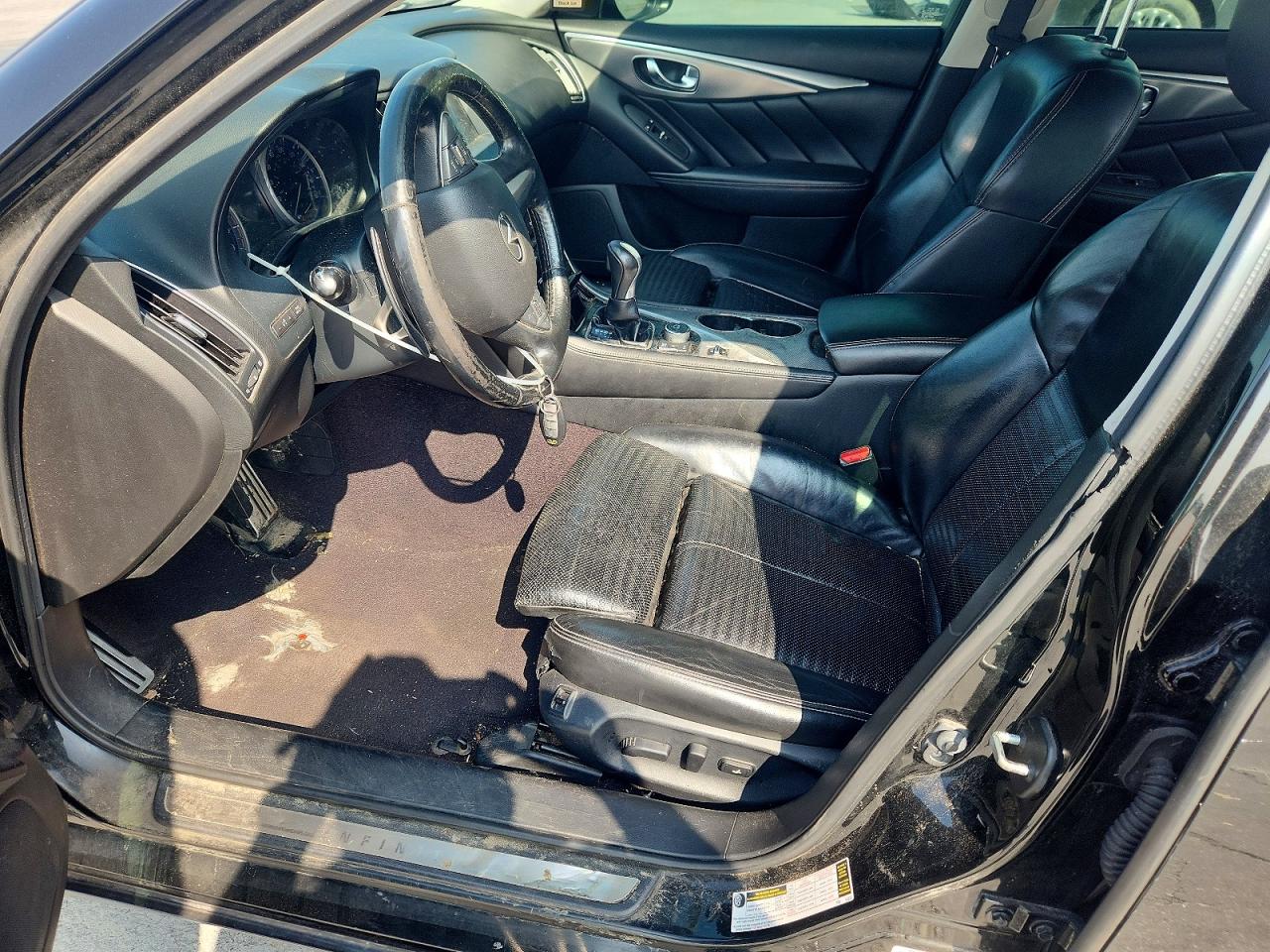 2015 Infiniti Q50 Base Черный vin: JN1BV7AR7FM415546