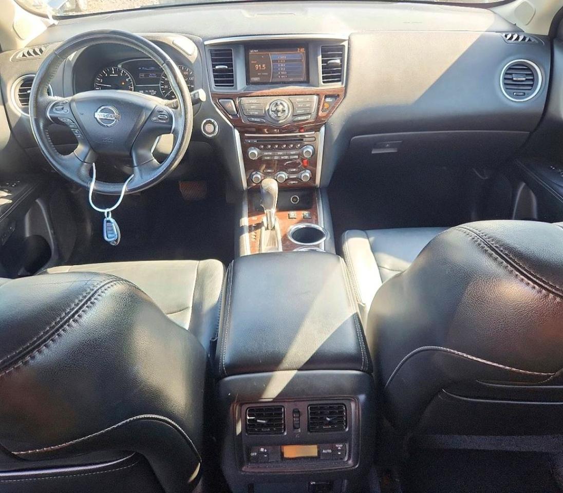 2013 Nissan Pathfinder S Silver vin: 5N1AR2MM4DC690029