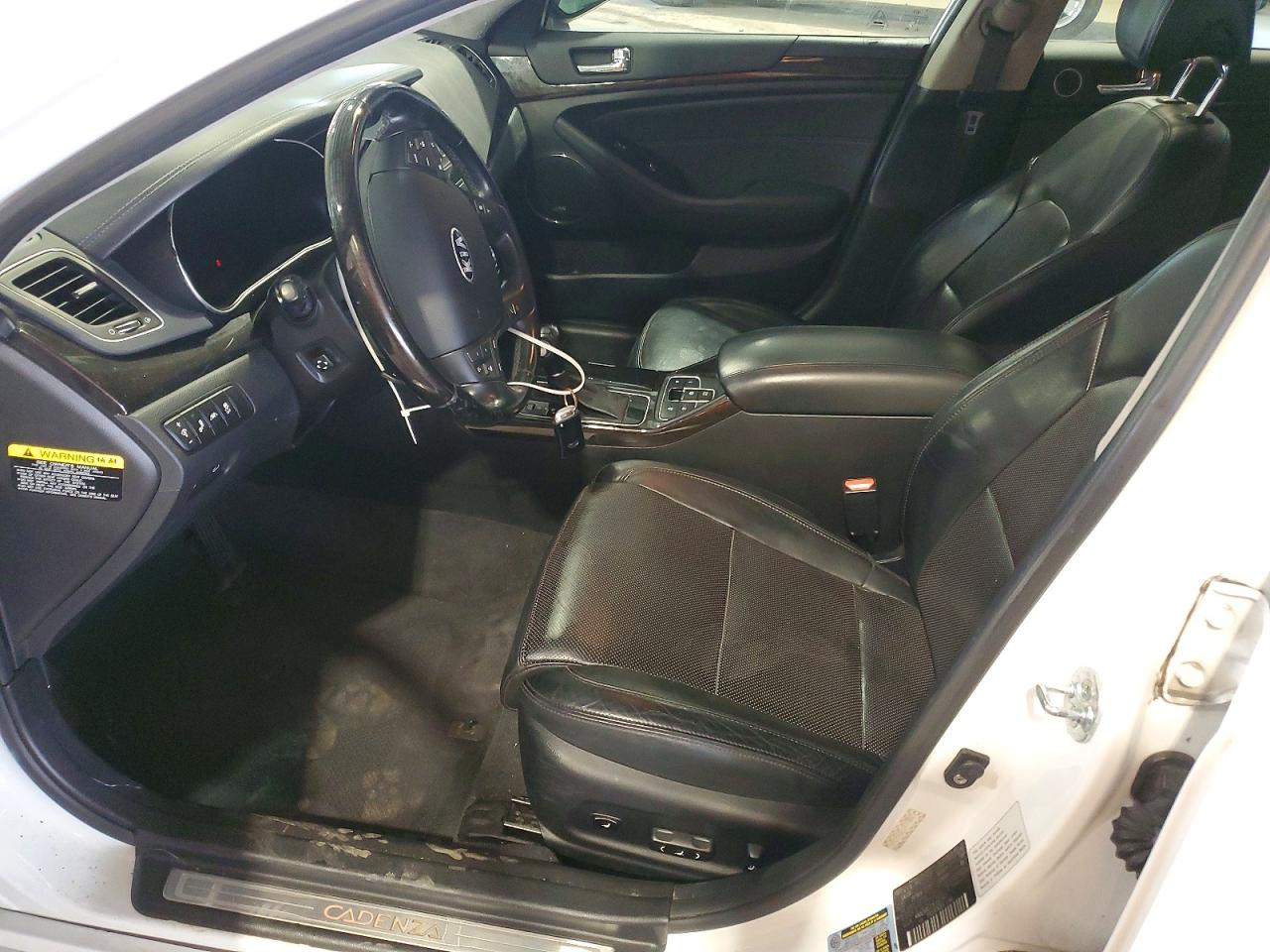 2014 Kia Cadenza Limited Белый vin: KNALN4D77E5167167