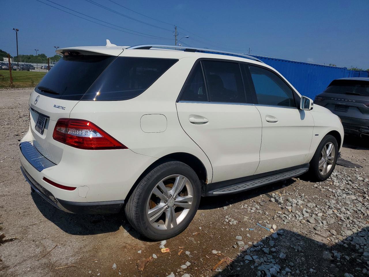 2012 Mercedes-benz Ml 350 Bluetec White vin: 4JGDA2EB7CA001886