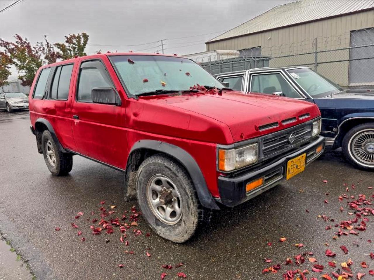1995 Nissan Pathfinder Le Red vin: JN8HD17Y5SW086483