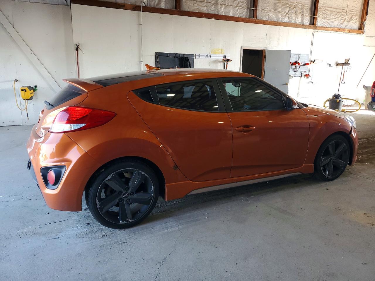 2013 Hyundai Veloster Turbo Orange vin: KMHTC6AE7DU143328