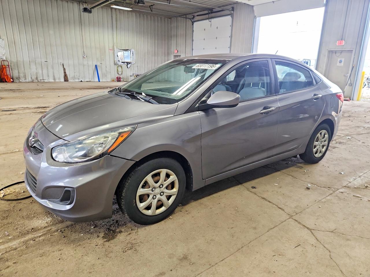2014 Hyundai Accent Gls Gray vin: KMHCT4AE0EU638783
