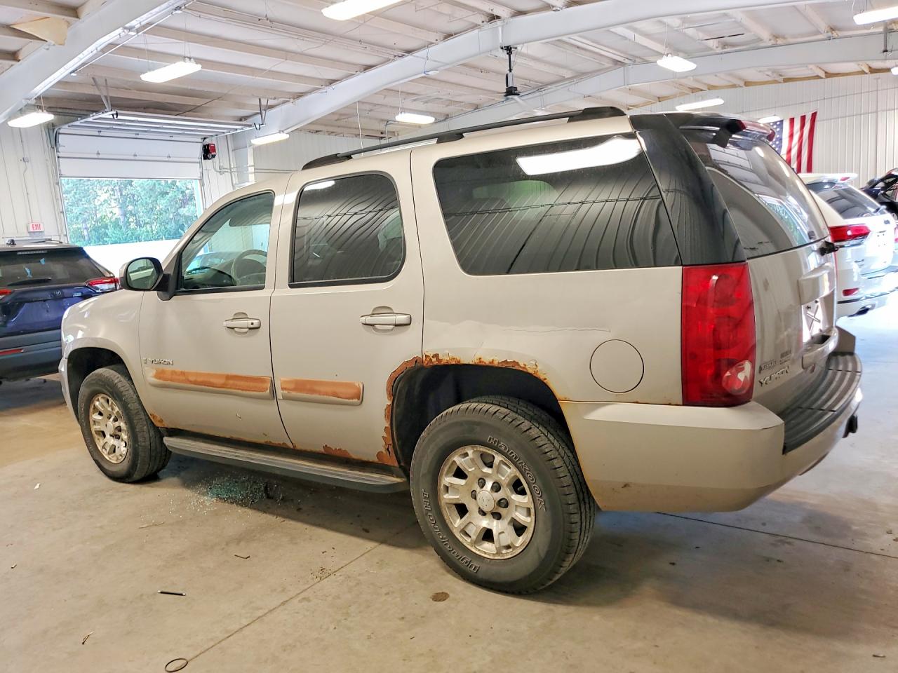 2007 Gmc Yukon Gray vin: 1GKFK13087J285089