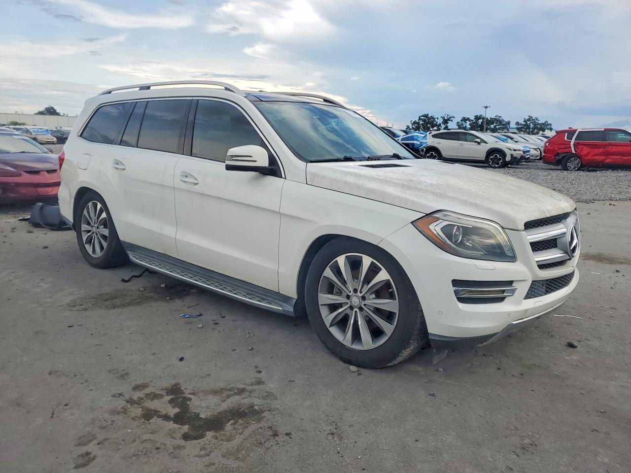 2014 Mercedes-benz Gl 450 4matic White vin: 4JGDF7CE7EA423509
