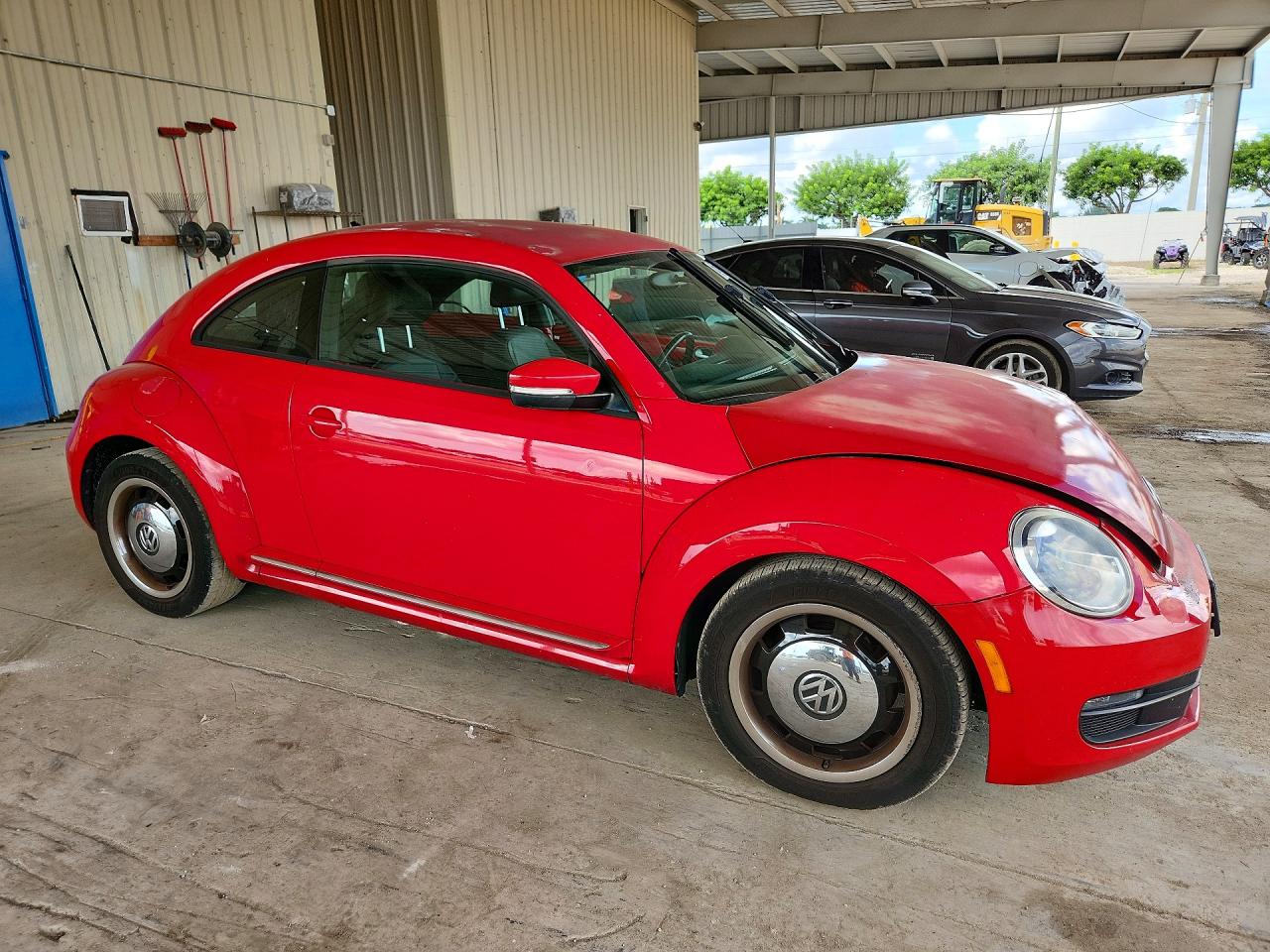 2014 Volkswagen Beetle Red vin: 3VWJX7ATXEM606912
