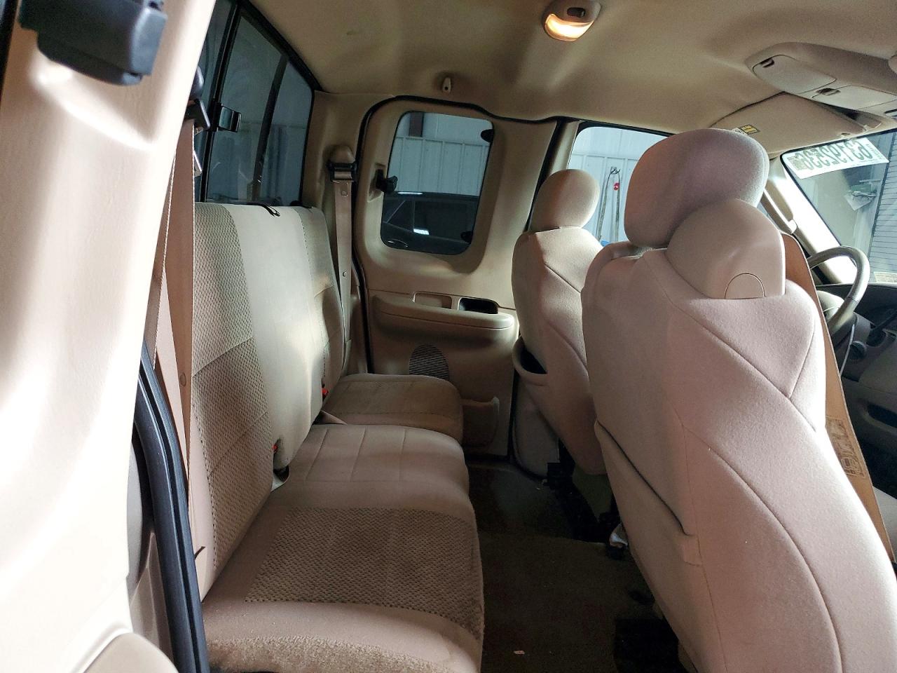 2003 Ford F150 Beige vin: 1FTRX17L43NA57737