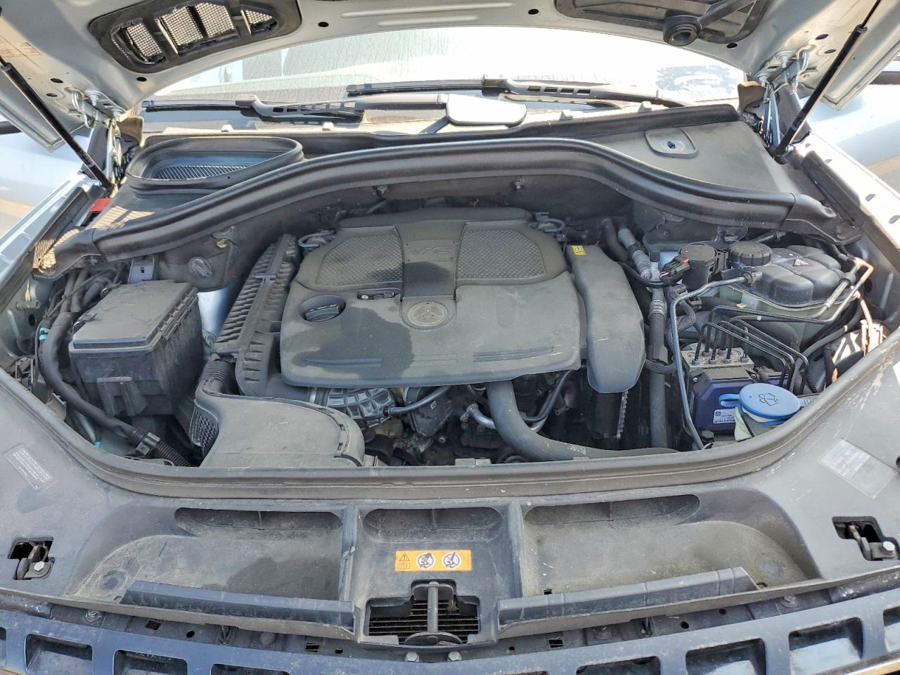 2014 Mercedes-benz Ml 350 4matic Серебряный vin: 4JGDA5HB8EA318687