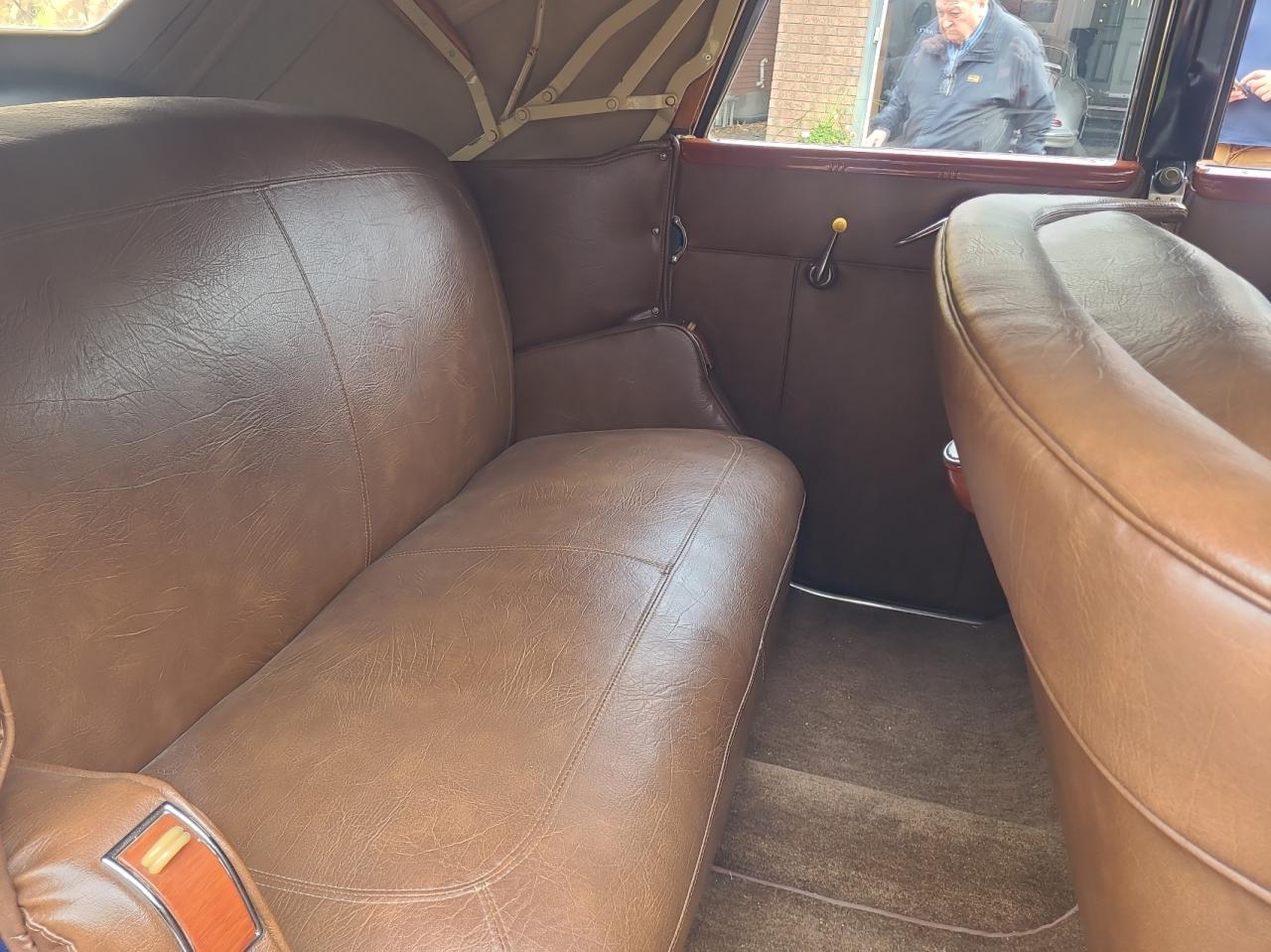1939 Ford Deluxe Blue vin: 185036567