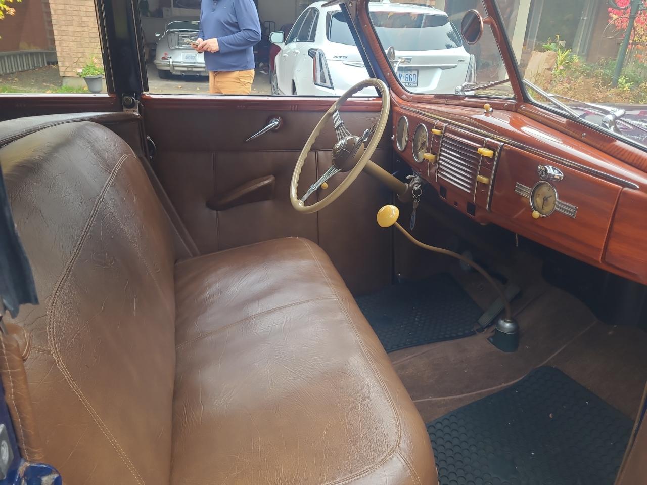 1939 Ford Deluxe Blue vin: 185036567