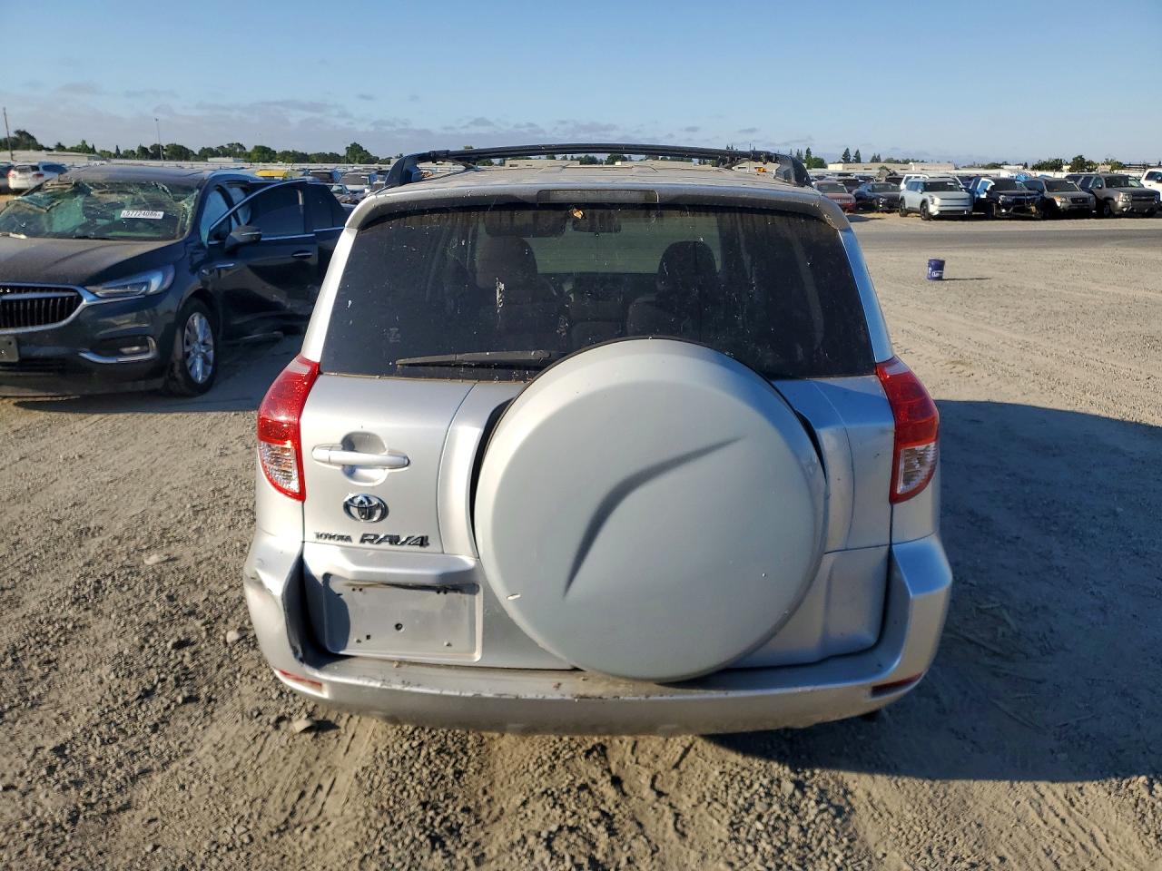 2007 Toyt Rav4 Silver vin: JTMZD33V975041776