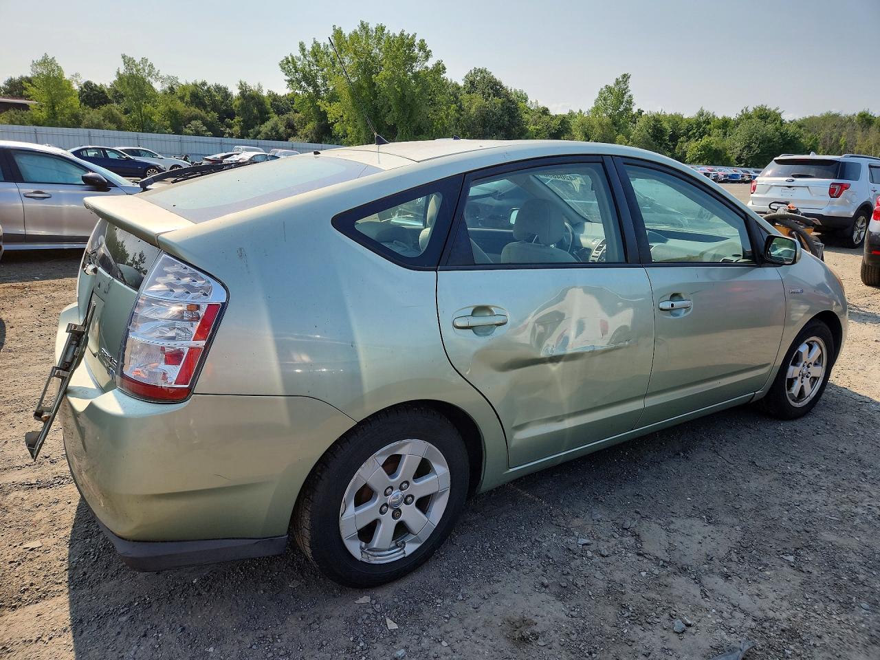 2007 Toyota Prius Base Green vin: JTDKB20U277586462