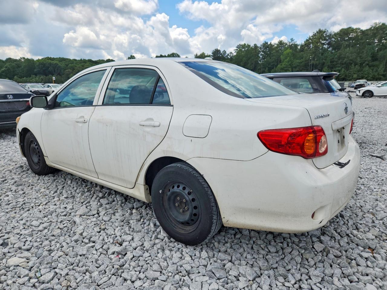 2010 Toyota Corolla Le White vin: 2T1BU4EE6AC462868