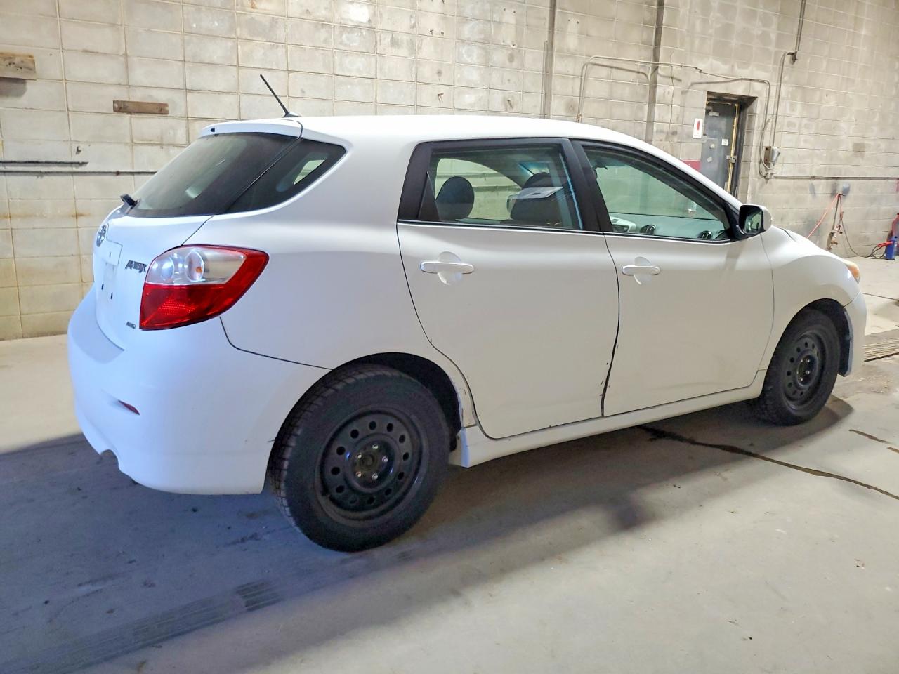 2013 Toyota Corolla Matrix S White vin: 2T1LE4EEXDC023338