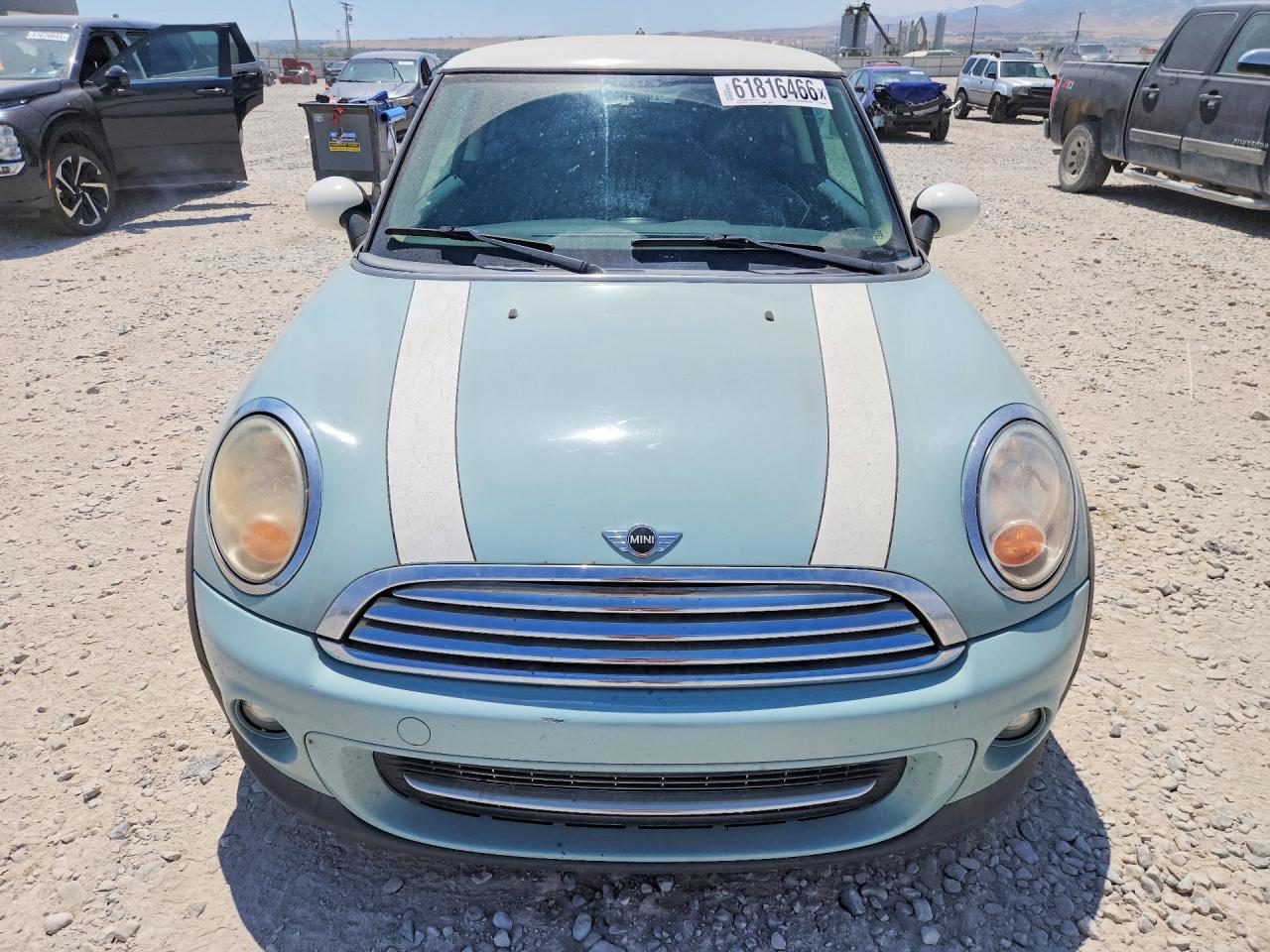 2011 Mini Cooper Синий vin: WMWSU3C51BT096323