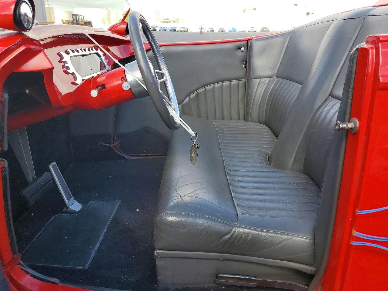 1934 Ford (no Model) Red vin: 18564110