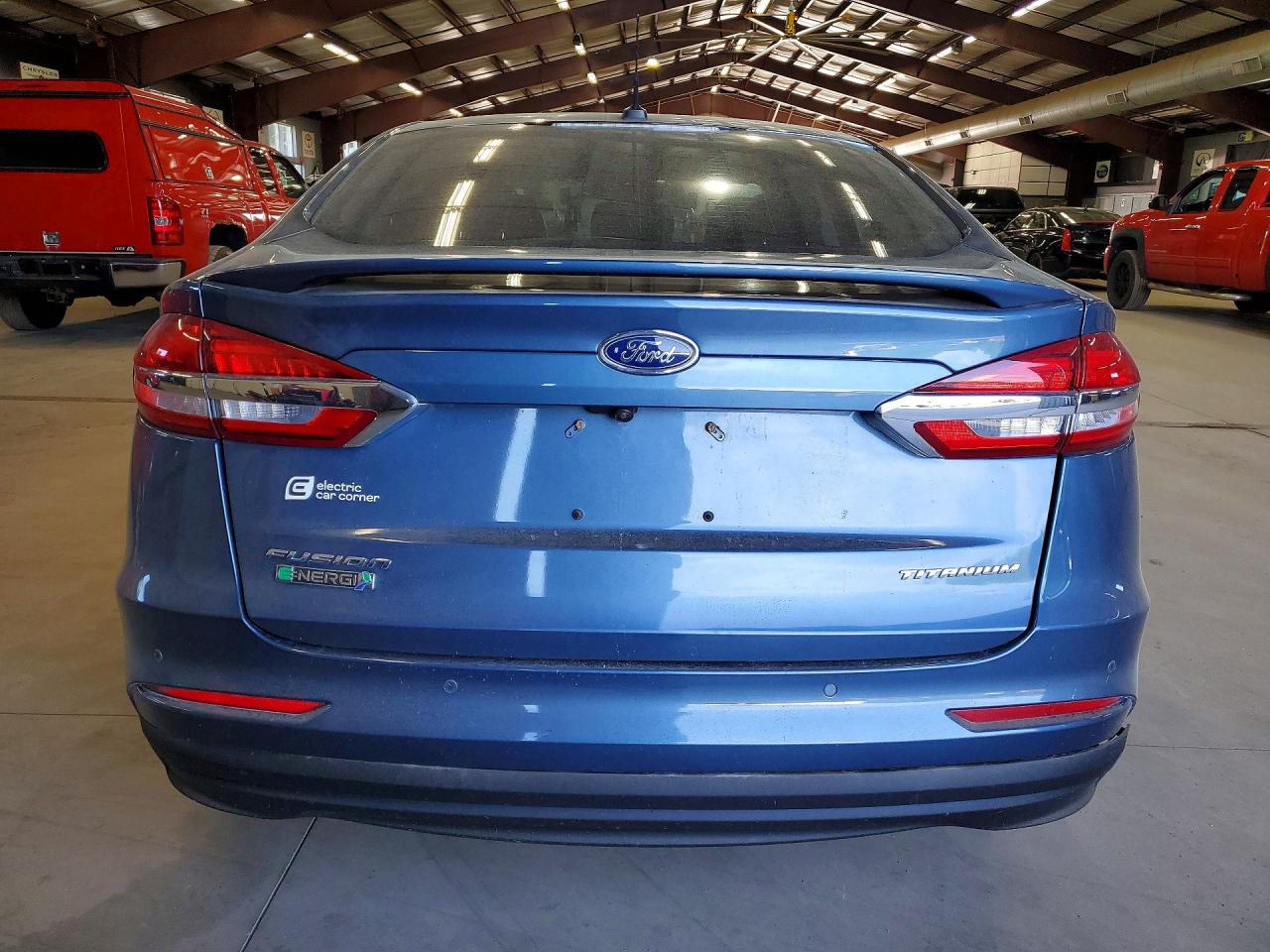 2019 Ford Fusion Titanium Blue vin: 3FA6P0SU4KR212849