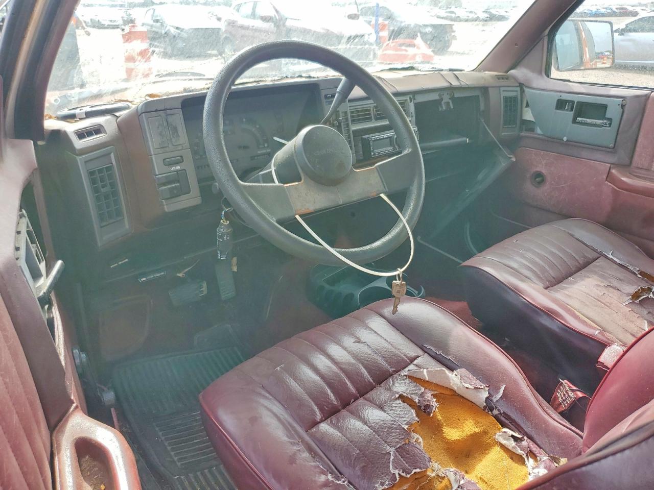 1991 Chevrolet Blazer S10 Red vin: 1GNCS18ZXM8265457