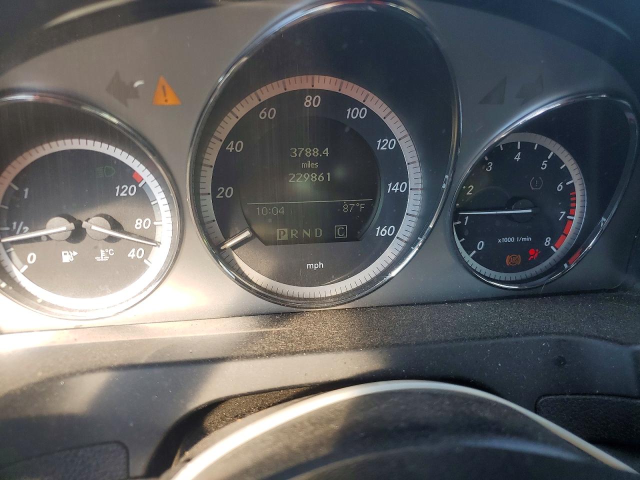 2010 Mercedes-benz C 350 Black vin: WDDGF5GB8AR088283