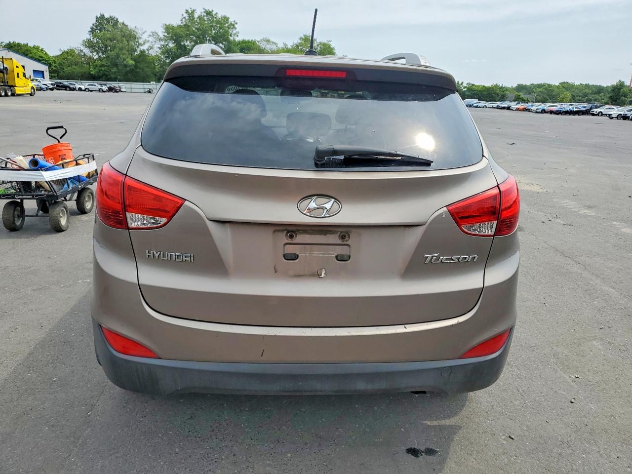 2011 Hyundai Tucson Gls Brown vin: KM8JU3ACXBU289706