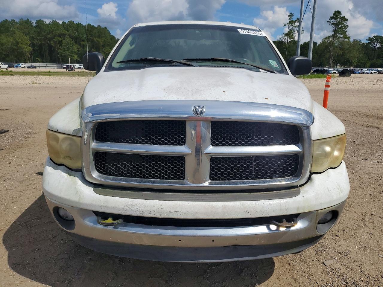 2005 Dodge Ram 2500 St White vin: 3D7KS28C85G766208