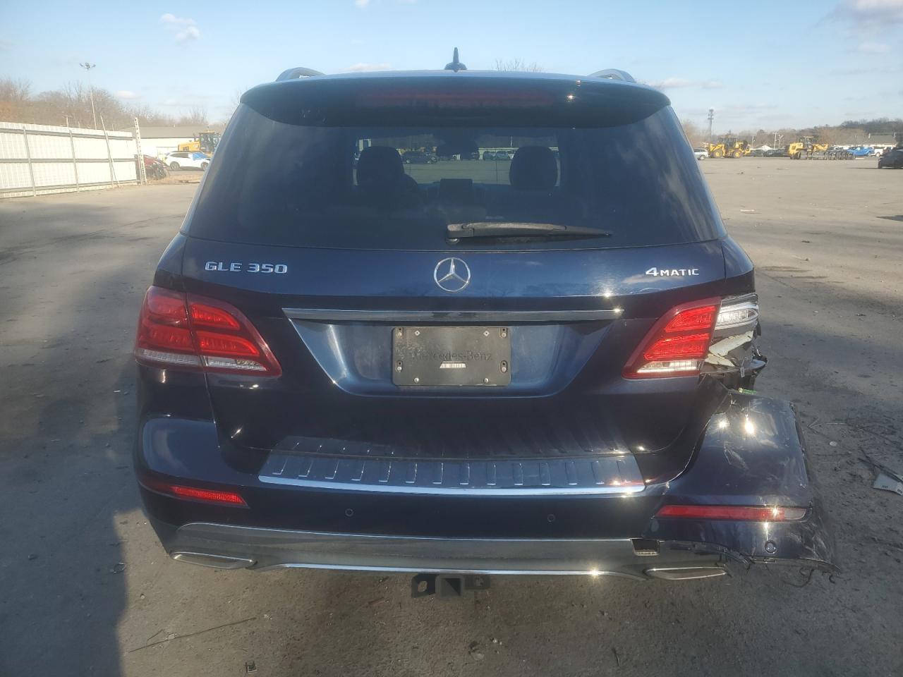 2018 Mercedes-benz Gle 350 4matic Blue vin: 4JGDA5HB9JB195910