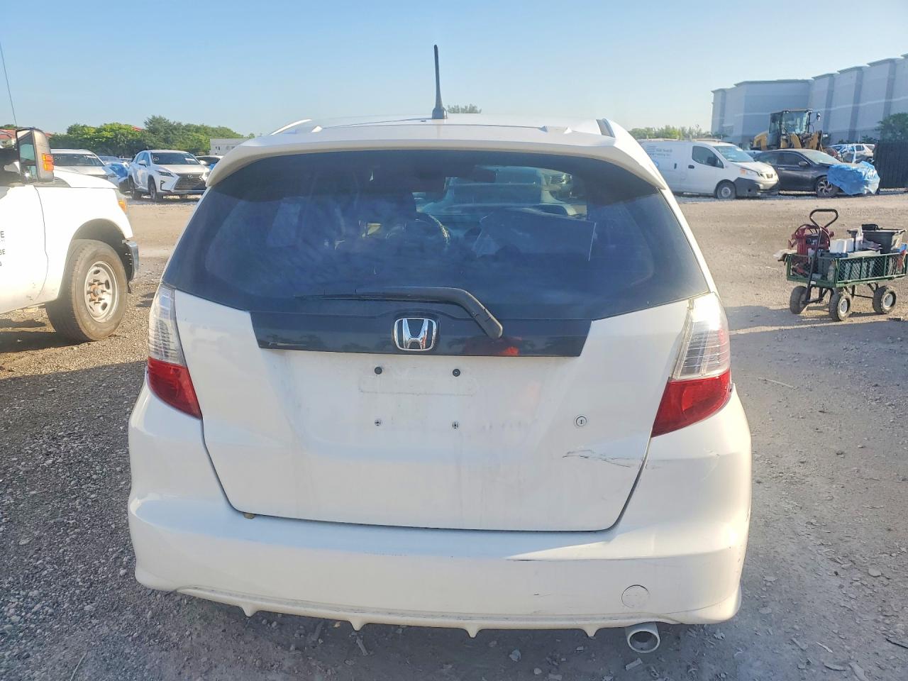 2010 Honda Fit Sport White vin: JHMGE8H43AC003883