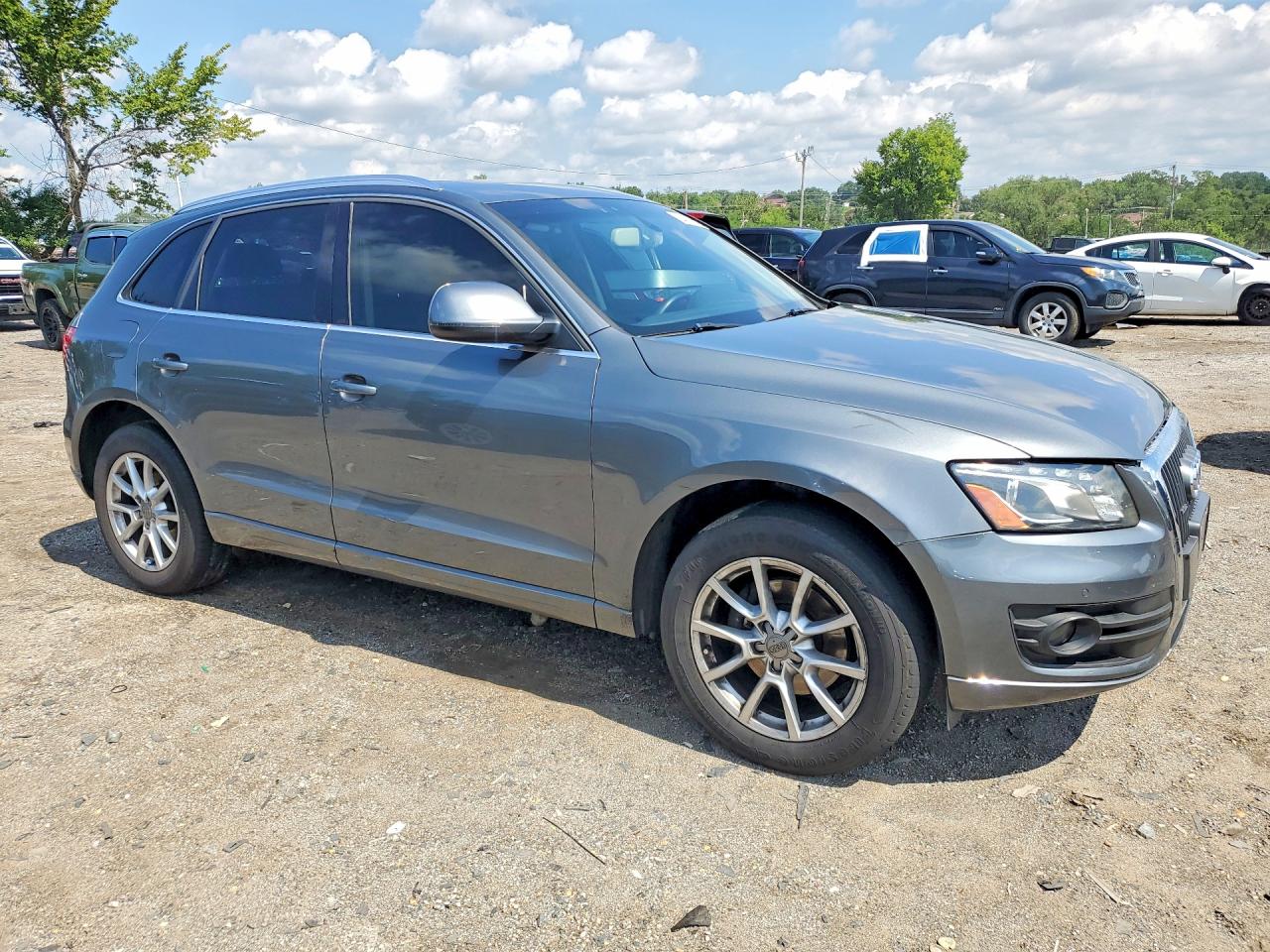 2012 Audi Q5 Premium Plus Gray vin: WA1LFAFP4CA112234