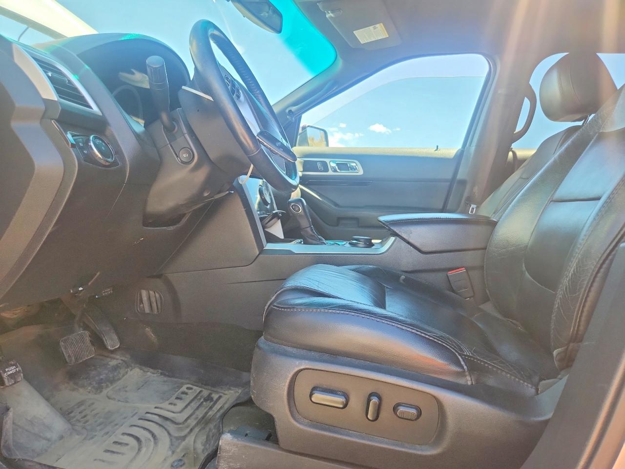 2014 Ford Explorer Limited Silver vin: 1FM5K8F80EGA09013