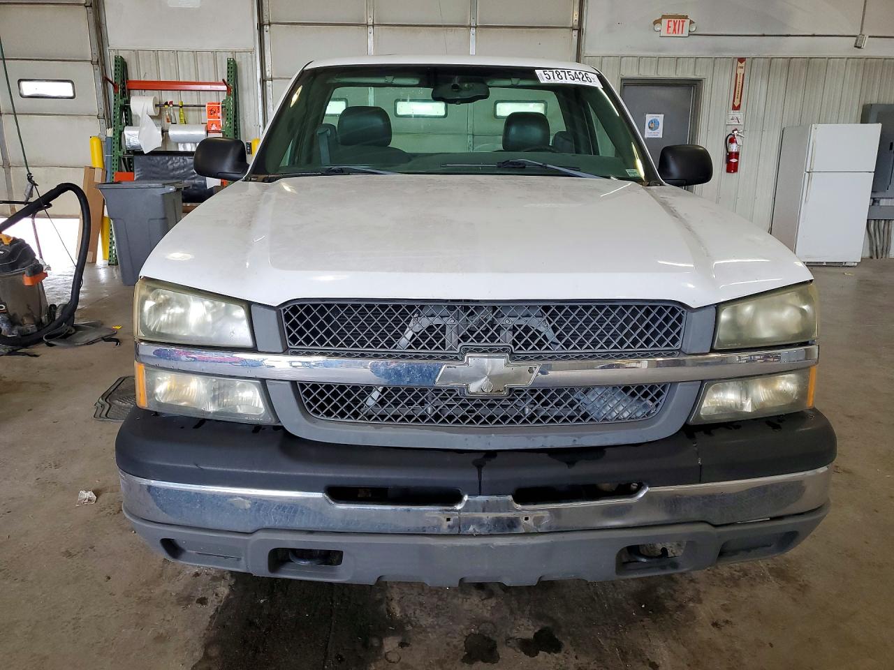 2004 Chevrolet Silverado C1500 Белый vin: 1GCEC14V84Z270281