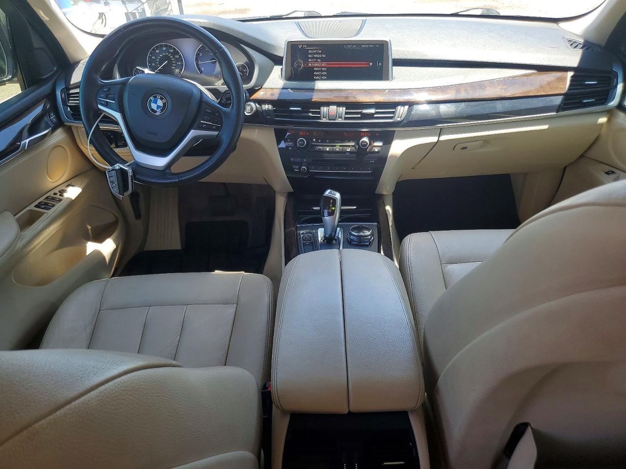 2014 Bmw X5 Sdrive35i White vin: 5UXKR2C55E0C00396