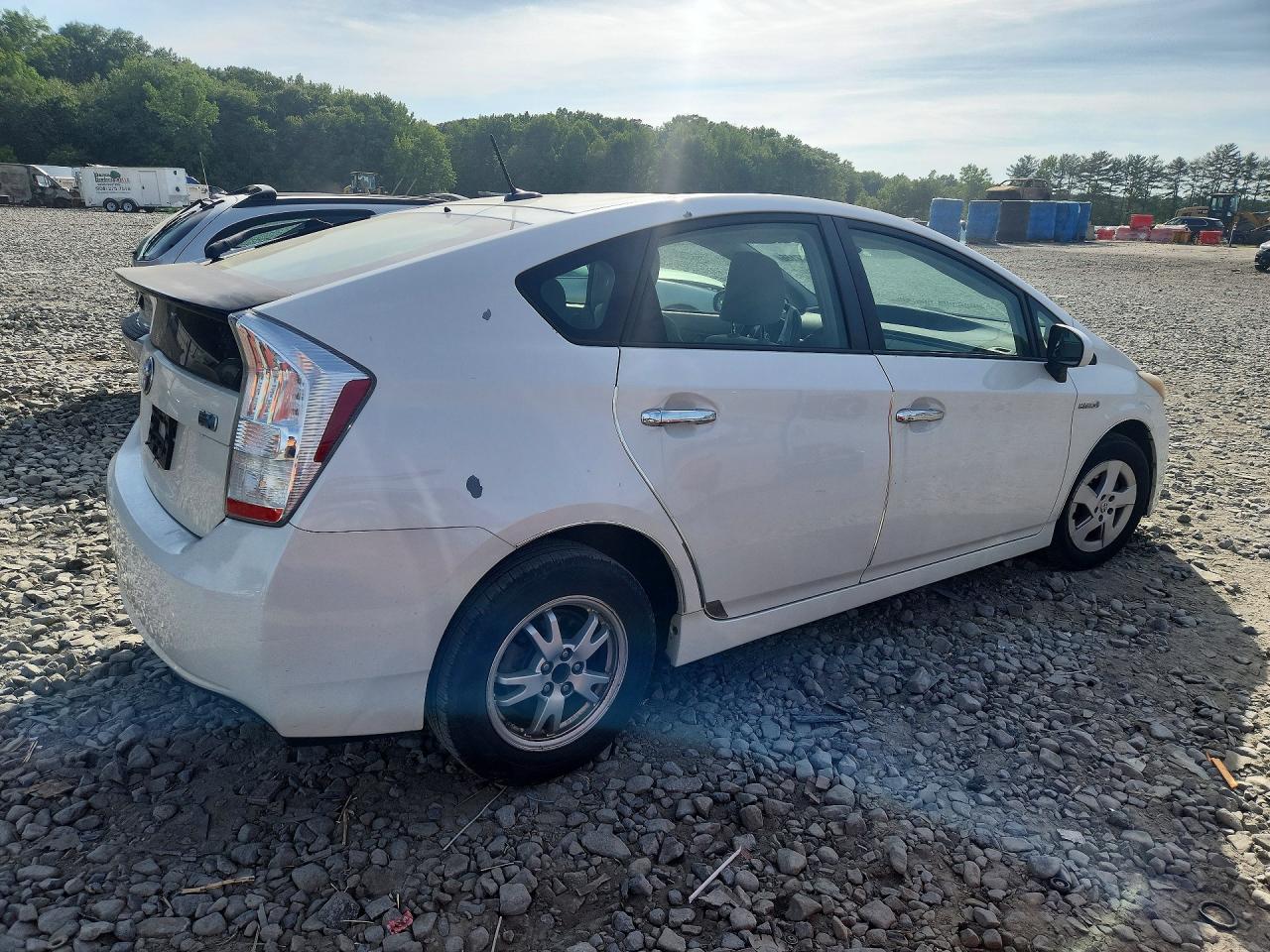 2010 Toyota Prius Iii White vin: JTDKN3DU4A0084513
