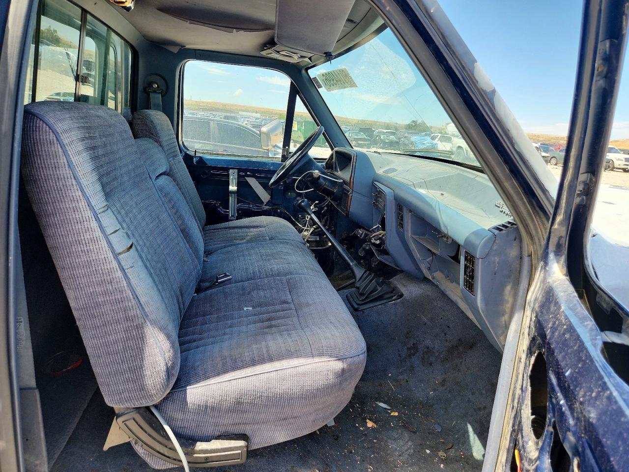 1991 Ford F250 Blue vin: 1FTEF26N2MPB24254