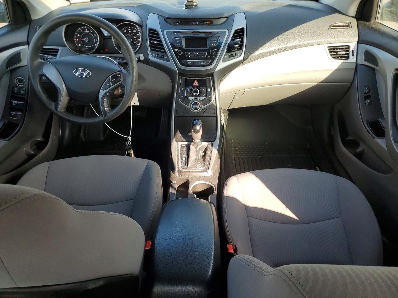 2014 Hyundai Elantra Se Blue vin: 5NPDH4AE8EH485669