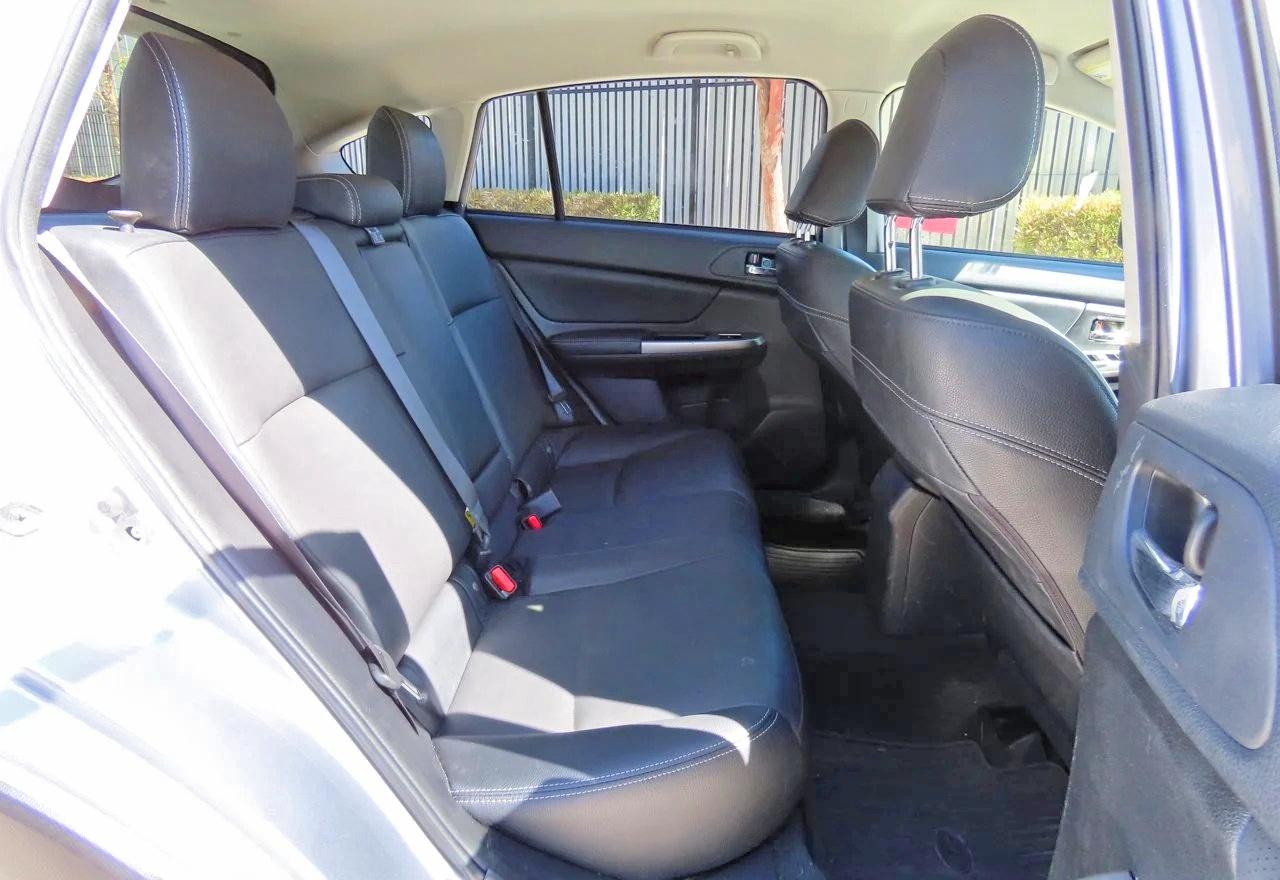 2015 Subaru Xv Crosstrek 2.0 Limited Серебряный vin: JF2GPAMC2F8300073