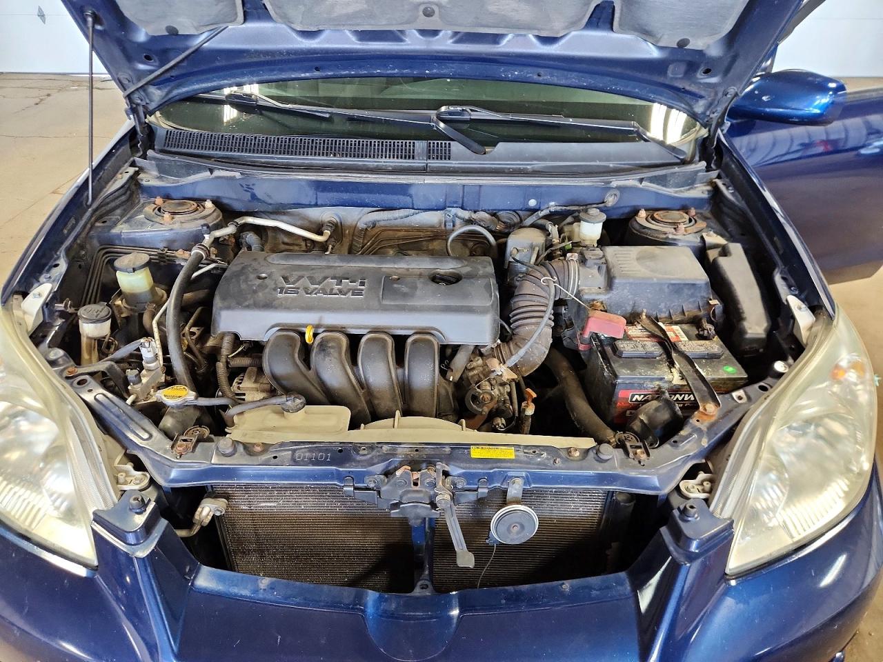 2005 Toyota Matrix Xr Blue vin: 2T1LR32E45C416336